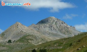 Montée au Grand Aréa
