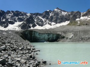 lac du glacier d'Arsine