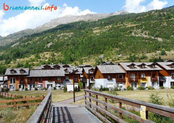 chalets du jardin alpin serre chevalier 1400