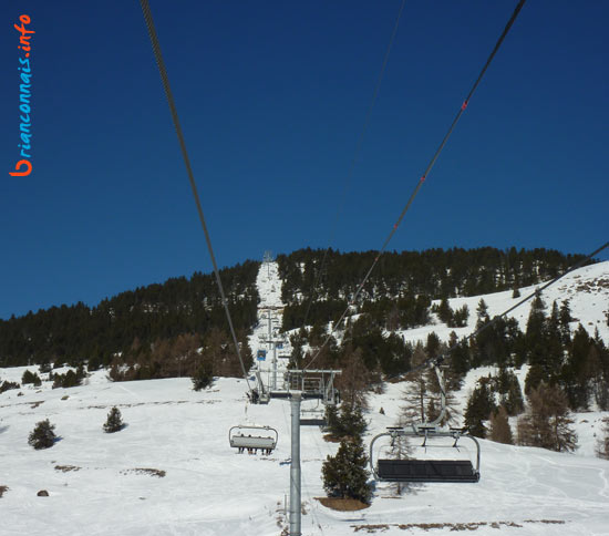 Le début de la ligne en forêt