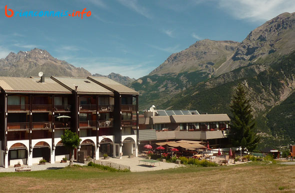 hotel Saint Roch Puy Saint Vincent 1400