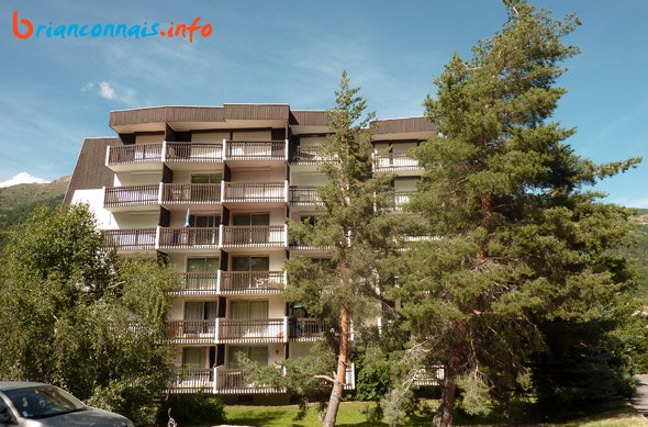 résidence le bez serre chevalier 1400