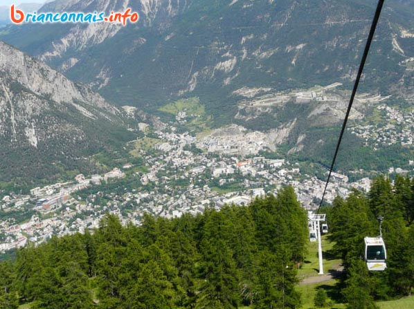 la télécabine du Prorel en été