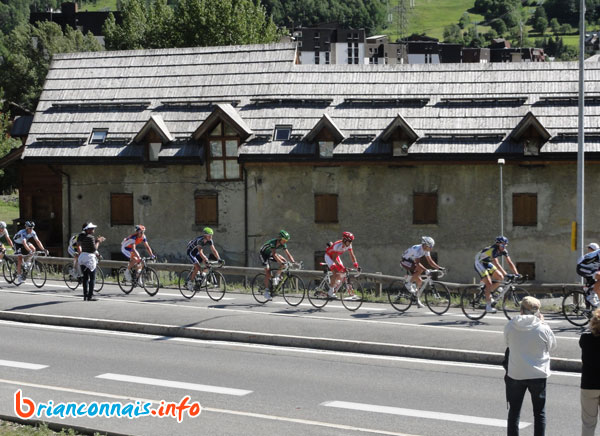 Passage des coureurs à Villeneuve 7